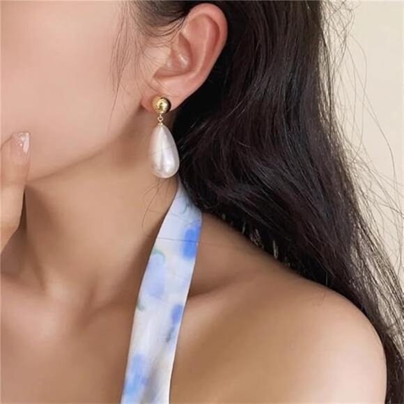 Pearl Chunky Waterdrop Earrings – Elegant Gold Alloy Design, Statement - Picture 5 of 6